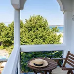 Hotell Kamari Potos