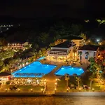 Kamari Hotel Potos