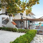 Hotel Kamari