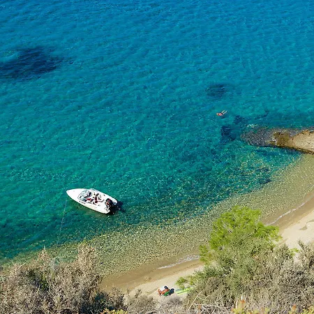 Kamari מלון פוטוס